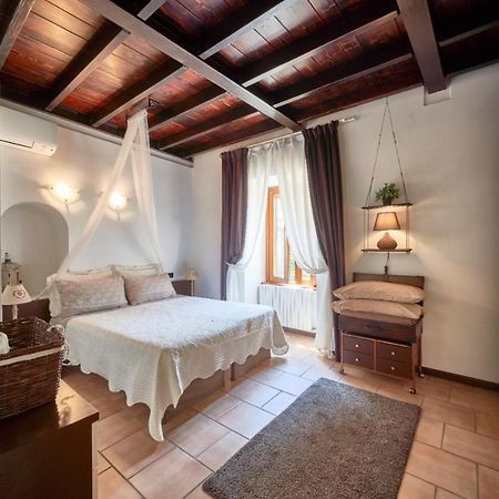 Porto Valentino 2 Apartman Sirmione Kültér fotó